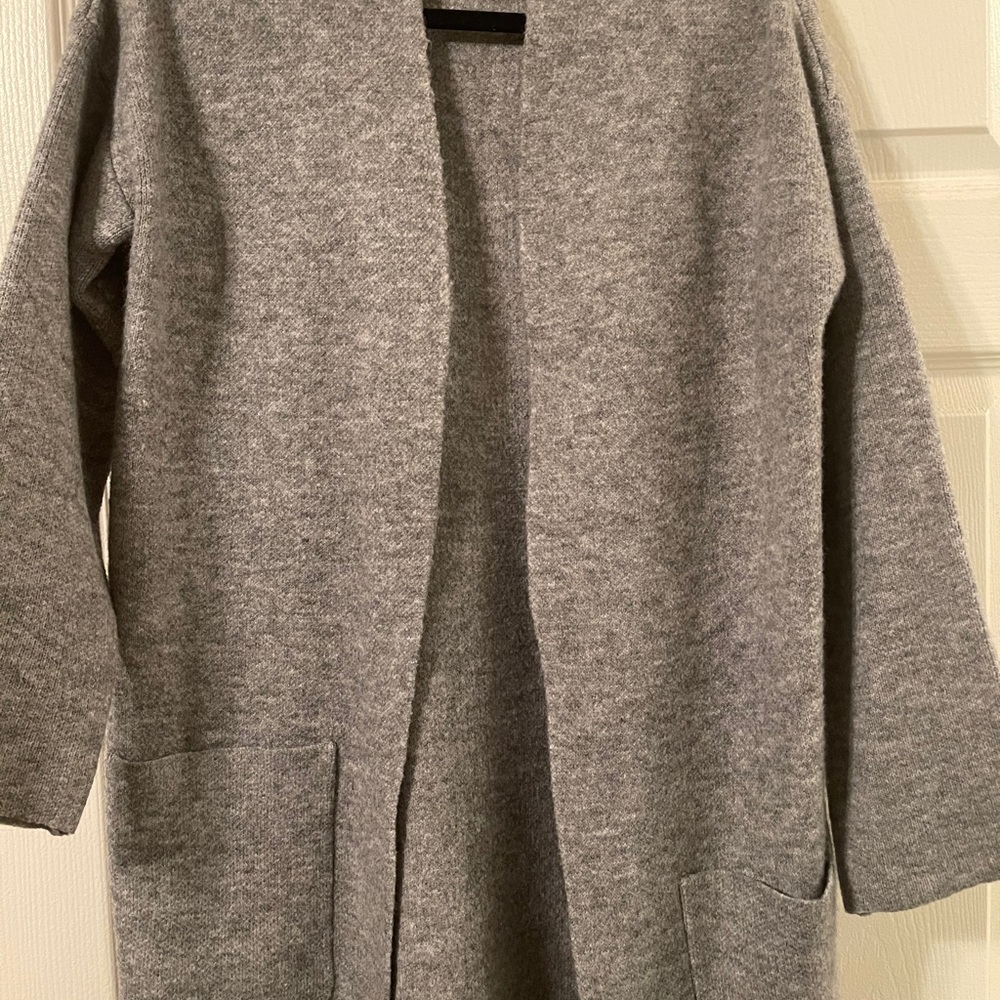 NEVER WORN gray fleece cardigan